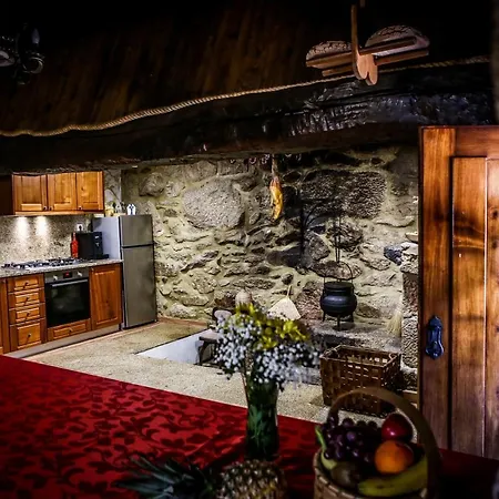 Casa Afonsas بيت للعطل