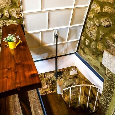 Casa Afonsas Barral